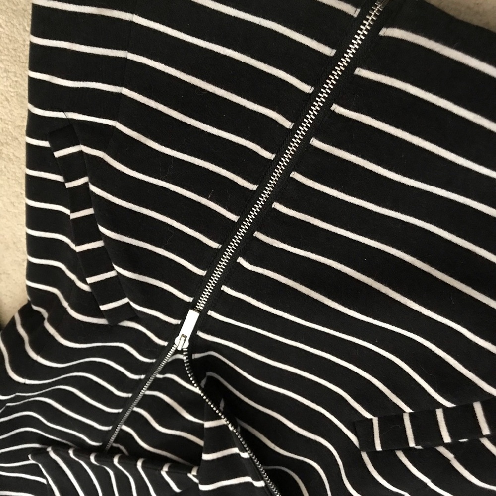 Nice blazer - Picture 4 of 6